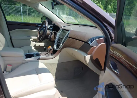 2015 Cadillac Srx Luxury Collection z USA, uszkodzony, nr VIN 3GYFNBE38FS525524